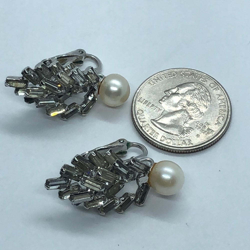 VTG Beautiful Sparkling Clip-ons - Picture 3 of 5